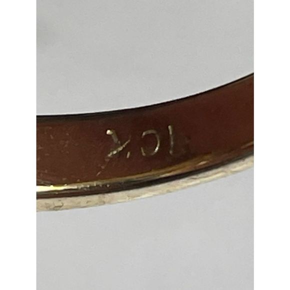 10KT Yellow Gold Cluster Clear Iolite Ring - Picture 6 of 7